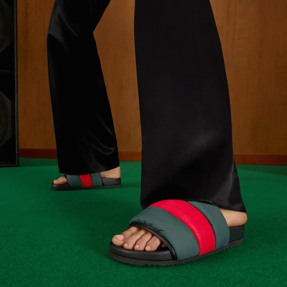 NEW GUCCI Women's Web Padded Nylon Slides Sandals EU 37 / US 7 Authentic
